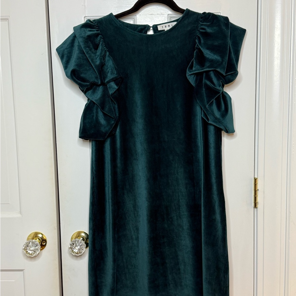 THML Bubble Ruffle Sleeve Velvet Dress
